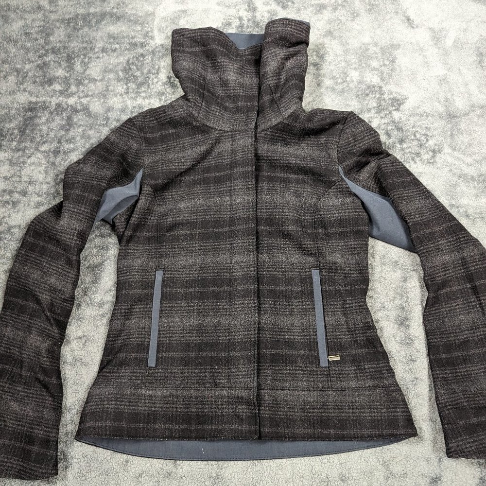 Nau Jacket Women Medium Black Gray Wool Blend Long Sleeve Snap Turtle Neck Coat